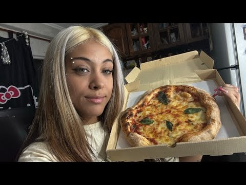ASMR mukbang pizza mientras me quejo d la vida adulta 