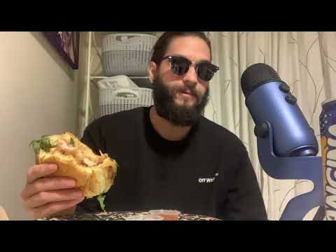 ASMR FRANÇAIS - MUKBANG ~ JE GOUTE LE PIRE BURGER DE MA VIE !