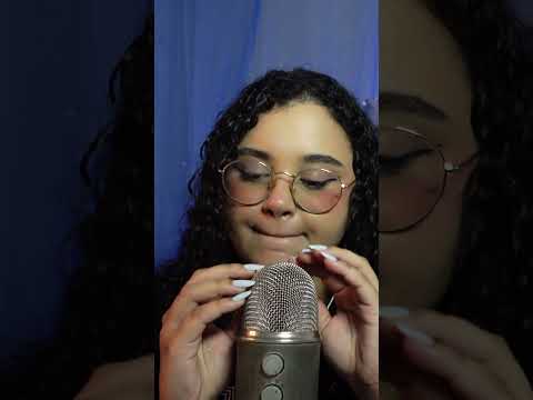 ASMR Unha no microfone