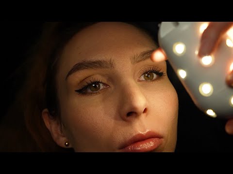 ASMR 👁️‍🗨️ Your Peripheral Vision is about to be Exposed (Light Triggers)
