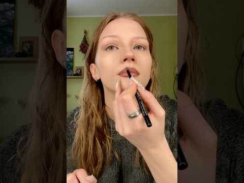 Let’s do my make up while I look like a wet rat 🐀 #makeup