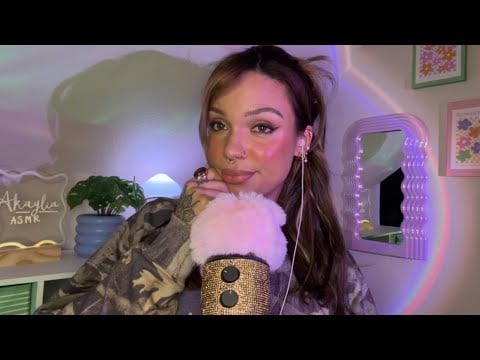 ASMR Om Nom Nom Sounds ✨