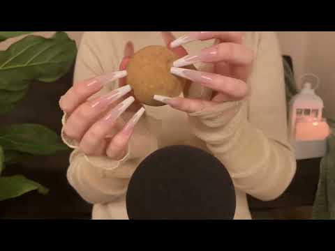 *one minute asmr* glass jar & cork tapping (no talking)