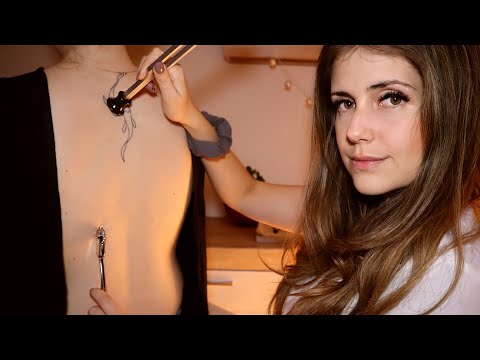 ASMR Back Inspection [Real Person] Rücken Untersuchung | Back Examination german/deutsch