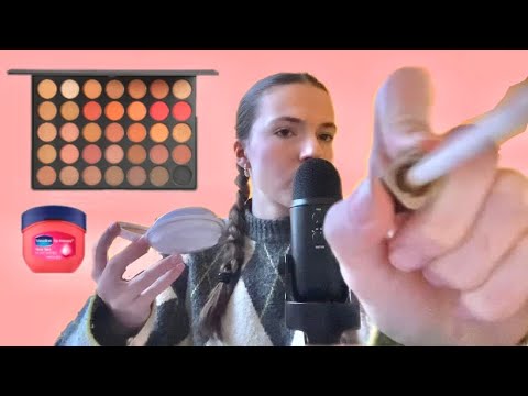 ASMR doing your makeup in one minute💄