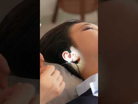 (ASMR) Professional Ear Cleaning Session in Japan