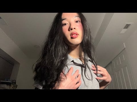 ASMR fabric scratching 💟 (skin + collarbone tapping)