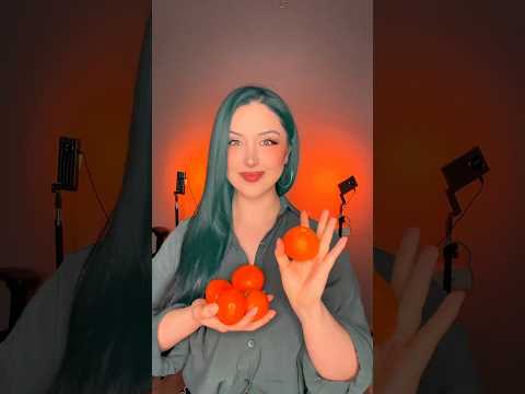 Do you think pigs eat tangerines?🐷🙋🏻‍♀️🍊