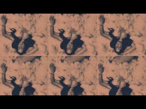 Skye Crawlerr - With The Clouds