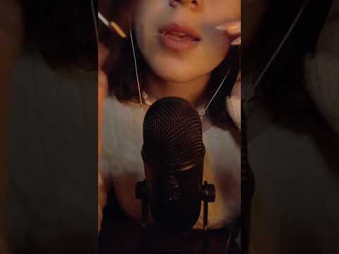 ASMR relax and I'll gently brush your face until you fall asleep 😴 💤 #tingles  #asmrmouthsounds