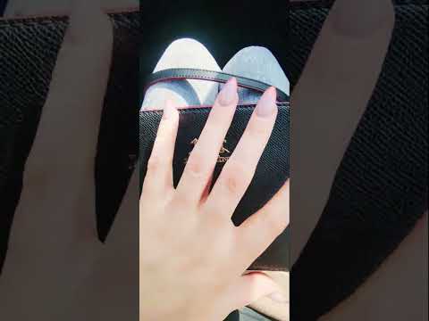 ASMR Scratching leather bag #asmr #asmrvideo #scratch