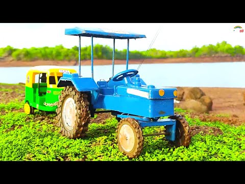Auto Rickshaw and tractor Accident Biggest River Water Pulling Out Swaraj Tractor
