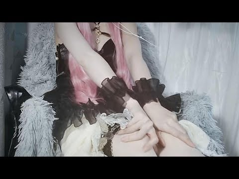 ASMR Roleplay | Cosplay Girlfriend 💅 Accent + Long Nails Scratching + Mouth Sounds (Soft Sleep)