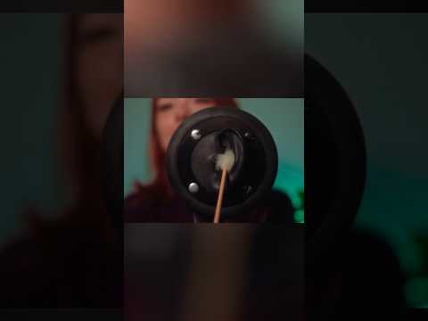 😂 a close up on the ear swipe #asmr