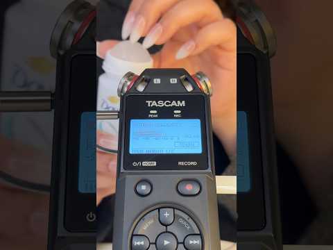 ASMR tapping & scratching close up for sleep 😴