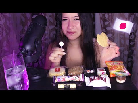 ASMR - Comendo doces asiáticos pela primeira vez