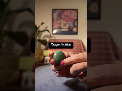Placing a crystal in your left hand #reikiforsleep #asmr #relax