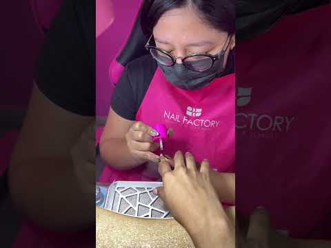 Me encanta que me acompañes en este proceso 🩷 💅🏼 #asmr #relax #nails #triggersforsleep #relaxing