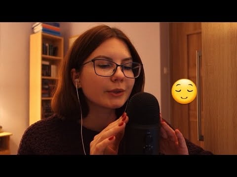 asmr | whisper ramble with various triggers | mic cupping, finger fluttering, tapping (close-up)