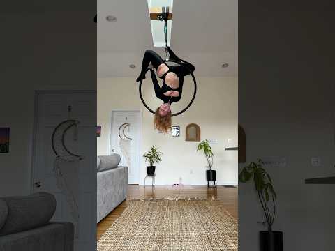 Defying gravity 😱