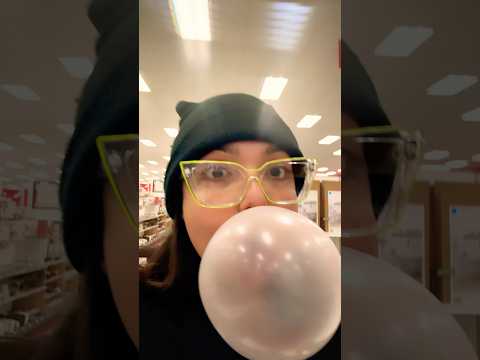 BUBBLE ASMR | blowing and chewing bubble gum bubble sounds #asmr #bubblegum