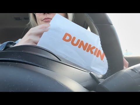 ASMR in my car / mukbang 