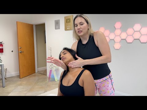 She Placed Her Neck in the Doc's Hands - Trusting the CRUNCHY Chiro Process