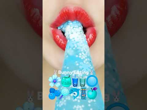Sky blue honey jelly eating🩵