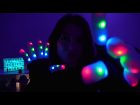 ASMR | Limpiando tu Mala Energía con Guantes Luminosos [Visuales, Mouth Sounds y Susurros]