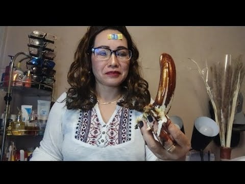 NO CHEWING BANANA WITH CHOCOLATE HERSHEY'S SYRUP