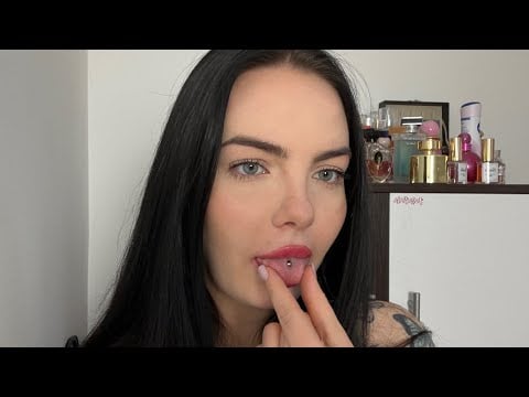 ASMR - Plucking Spit Painting #asmr #spitpainting #pluckingasmr