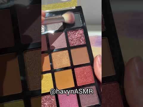 ASMR Doing Your Makeup. Relaxing Triggers 😴💋💄#asmr #relaxing #tingle #notalkingasmr #asmrtapping