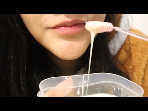 ASMR comiendo leche condensada con cepillito | sin hablar mucho