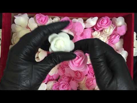 LEATHER GLOVES 🤚 FLOWER POWERRRRR🌸🌸   ❶︽❶⓿⓿   in DUTCH👄  [[ASMR]]