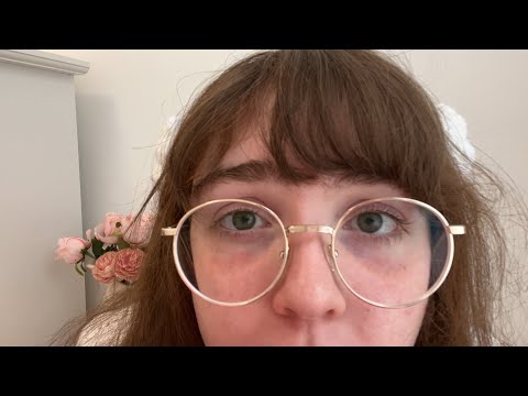 eating pizza and rambling ♡ ASMR