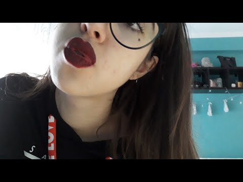 ASMR| Mouth Sounds, Kissing, Lipstick application ❤️