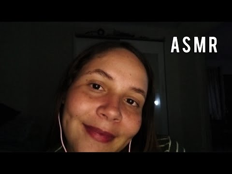 ASMR Roleplay: maquiando você para uma festa, sons de boca, maquiagem, tapping...