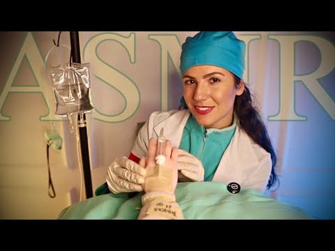 ASMR | ENFERMEIRA COLOCANDO ACESSO EM VOCÊ