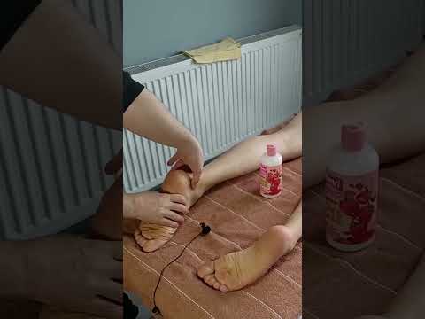 DEEPLY RELAXING BACK LEG MASSAGE #shorts  #massage #asmr #relaxing #shortsvideo #relaxingasmr