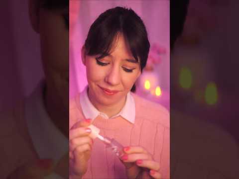 ASMR je t'applique du gloss 🌹 au SPA rose