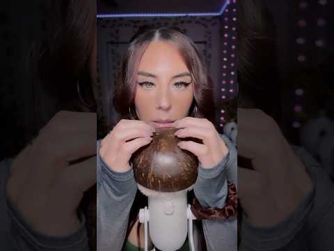 ✨TINGLY 🥥🌧️ coconut rain 🥥🌧️ #asmr #asmrtriggers #asmrtapping #asmrvideos #fypage #fyp #fy