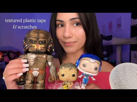 ASMR | Plastic Figuring Tapping & Whispering 