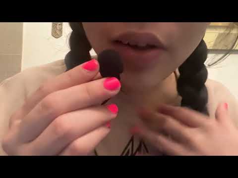 ASMR fabric scratching/tracing with gum chewing and soft whispers😊🍬