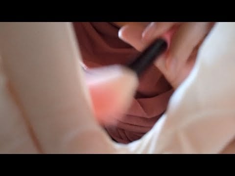 ASMR | Helping you sleep (Brush face, visual triggers, personal attention)
