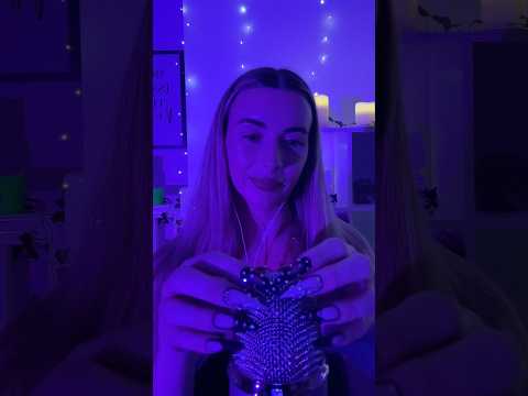 ASMR mic scratching with extraaaa long nails 💅🏻🎙️  #asmrmicscratching #asmrsleeprelaxation