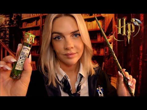 ASMR RP | ton amie te prépare une potion de sommeil ⚡️(au coin du feu)