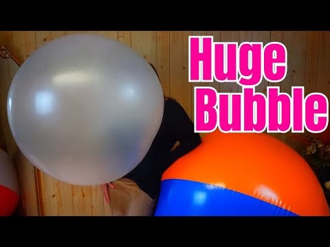 How Big Will This AMAZING BUBBLE GUM BUBBLE  Get Before It Pops?