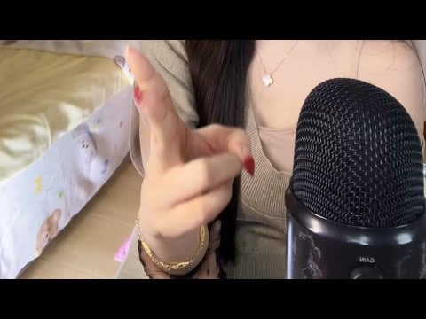 ASMR Roleplay | Cosplay Girlfriend 💅 Accent + Long Nails Scratching + Mouth Sounds (Gentle Night)