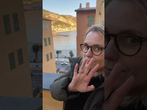 ASMR FR / Vlog balade à Menton (avec chuchotement proche micro) #asmrfr #shortsasmr #asmrshorts