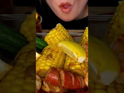 Delicious Massive Shrimp Boil #shorts #asmr